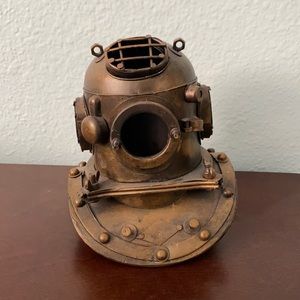 Vintage scuba decoration